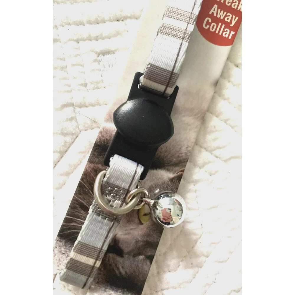 NWT Petco Plaid Pet Cat Collar Breakaway Clasp with Bell